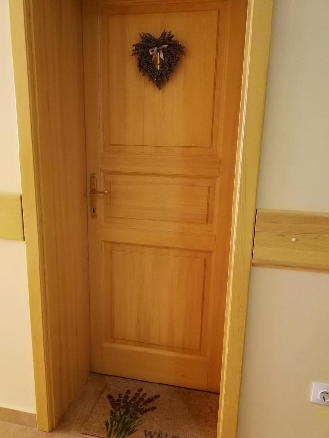 Levendulas Haz Becsehely Экстерьер фото